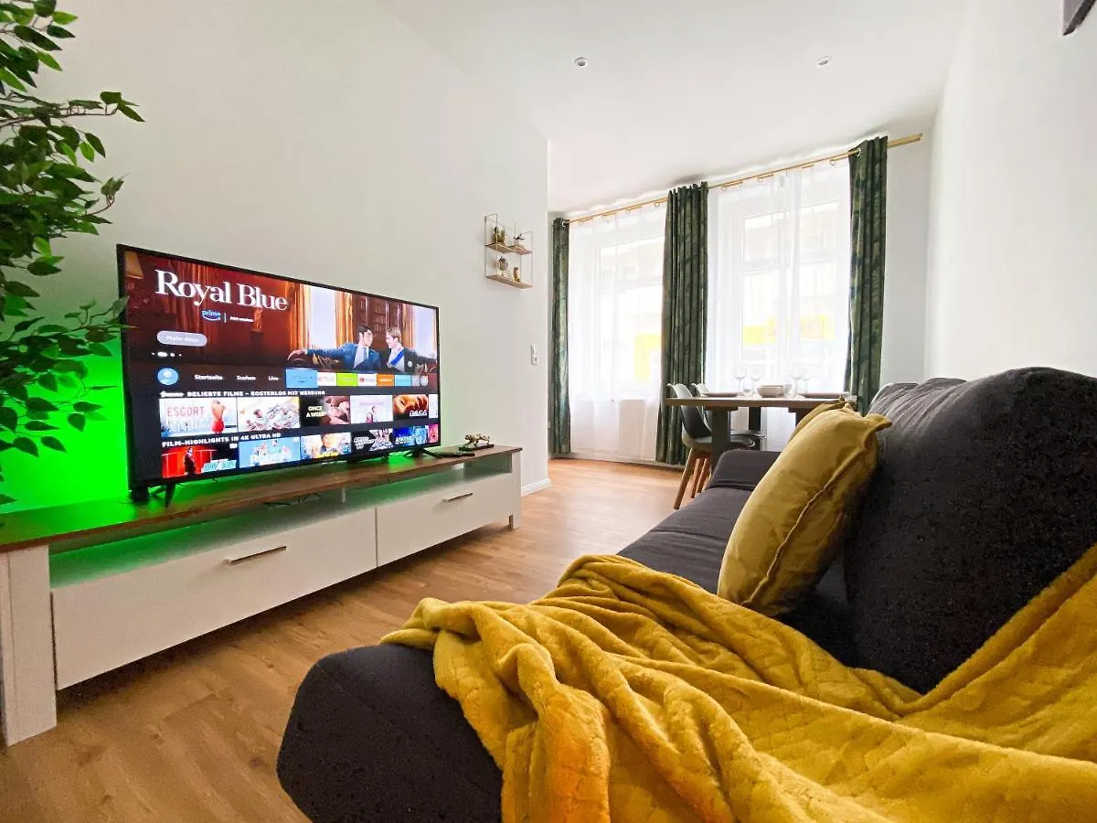 Freundliche Ferienwohnung Mit Regendusche, Kueche, Waschmaschine&Trockner, Tv, Wlan Leipzig Daire