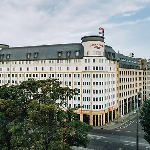 Vienna House Easy By Wyndham Otel