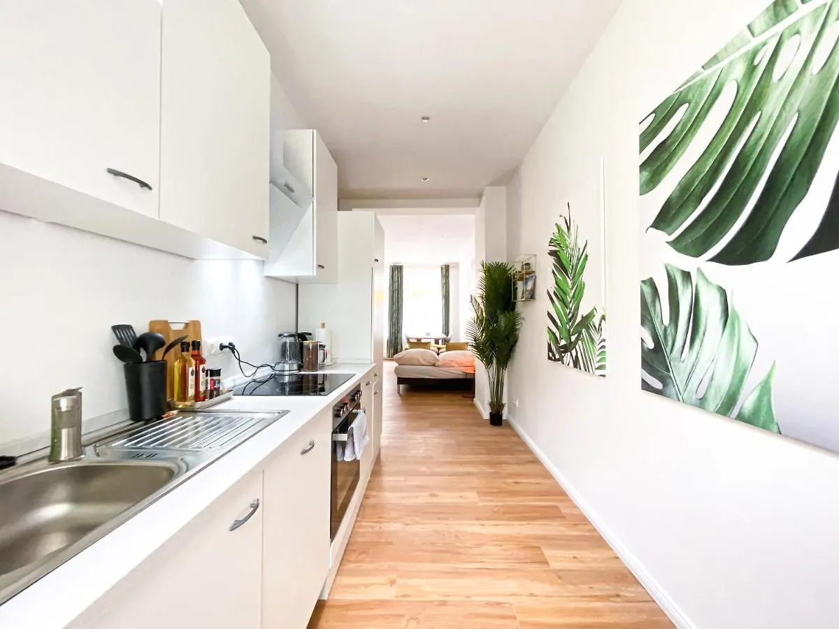 Apartment Freundliche Ferienwohnung Mit Regendusche, Kueche, Waschmaschine&Trockner, Tv, Wlan Leipzig